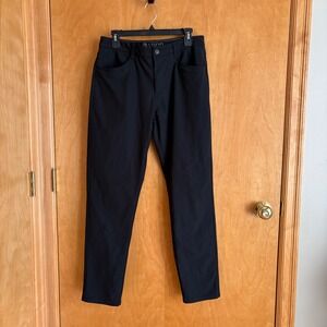 Vuori Meta Pant Mens 32 Black Performance Chino Slim Straight V430
